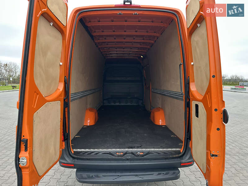 Грузовой фургон Mercedes-Benz Sprinter 2021 в Луцке