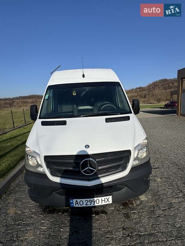Mercedes-Benz Sprinter 2014