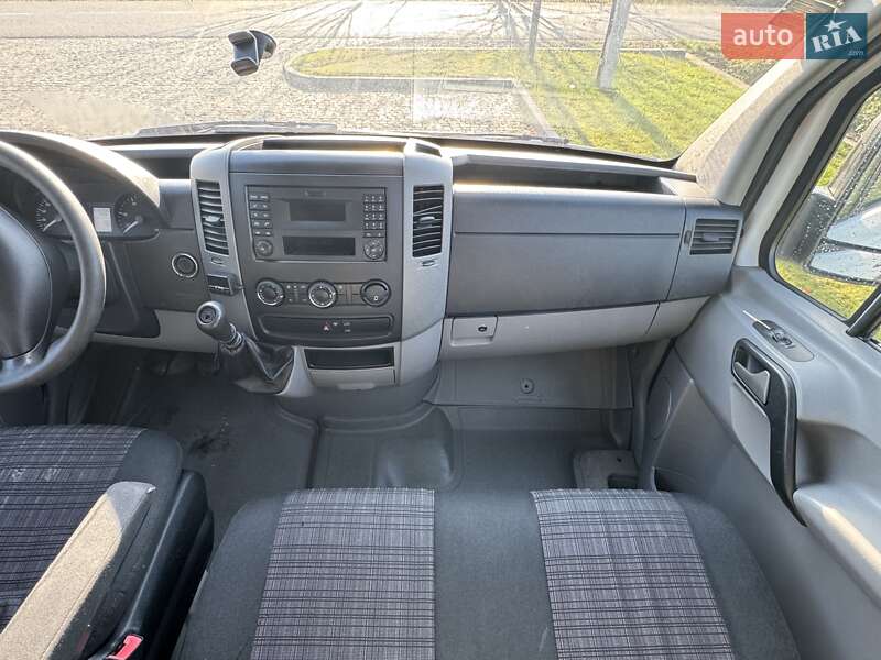 Грузовой фургон Mercedes-Benz Sprinter 2014 в Солотвине