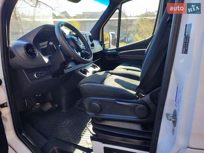 Грузовой фургон Mercedes-Benz Sprinter 2019 в Виннице фото 35 Грузовой фургон Mercedes-Benz Sprinter 2019 в Виннице
