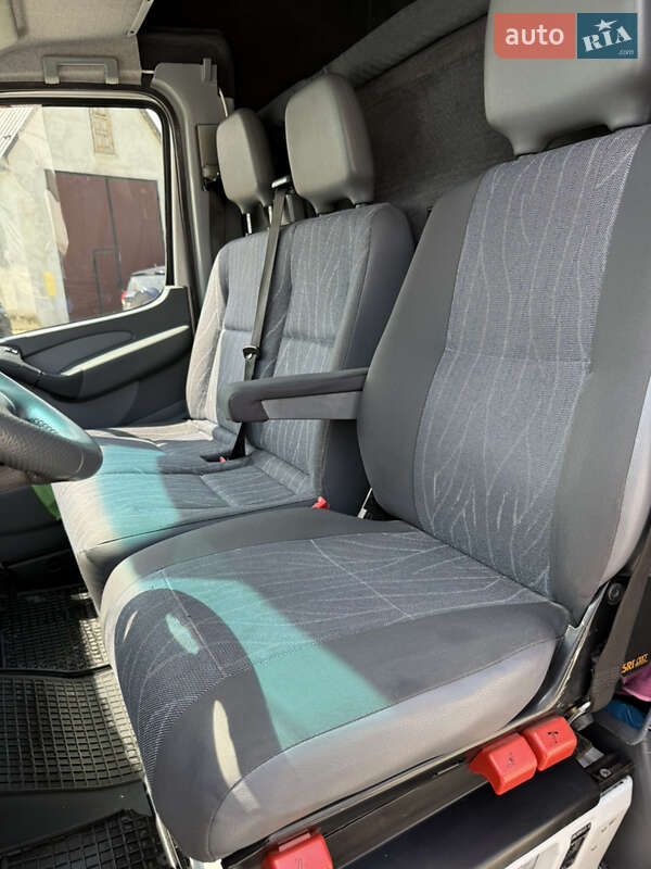 Евакуатор Mercedes-Benz Sprinter 2001 в Дрогобичі фото 15 Евакуатор Mercedes-Benz Sprinter 2001 в Дрогобичі