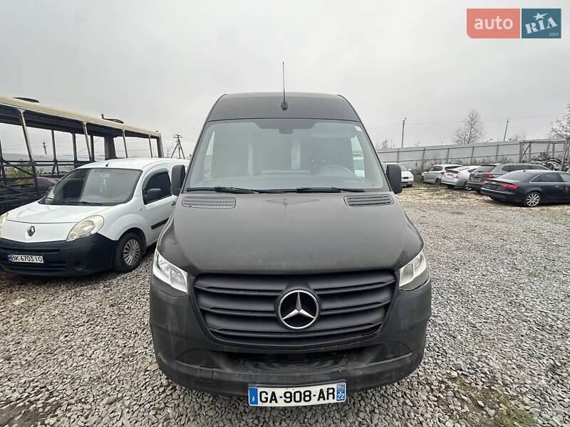 Вантажний фургон Mercedes-Benz Sprinter 2021 в Рівному