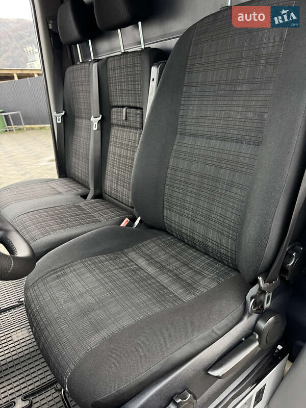 Вантажний фургон Mercedes-Benz Sprinter 2014 в Іршаві фото 35 Вантажний фургон Mercedes-Benz Sprinter 2014 в Іршаві