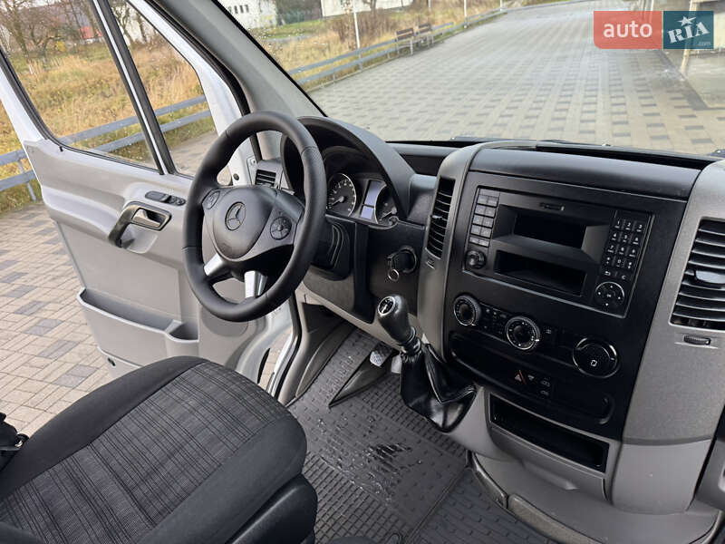 Вантажний фургон Mercedes-Benz Sprinter 2014 в Іршаві фото 39 Вантажний фургон Mercedes-Benz Sprinter 2014 в Іршаві