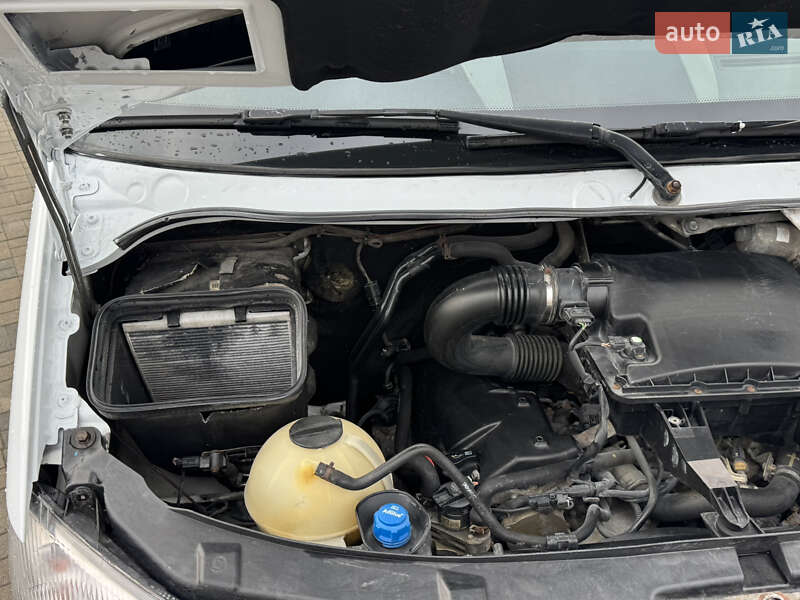 Вантажний фургон Mercedes-Benz Sprinter 2014 в Іршаві фото 71 Вантажний фургон Mercedes-Benz Sprinter 2014 в Іршаві