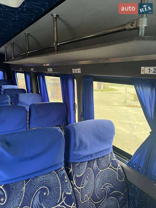 Мікроавтобус Mercedes-Benz Sprinter 2001 в Бородянці