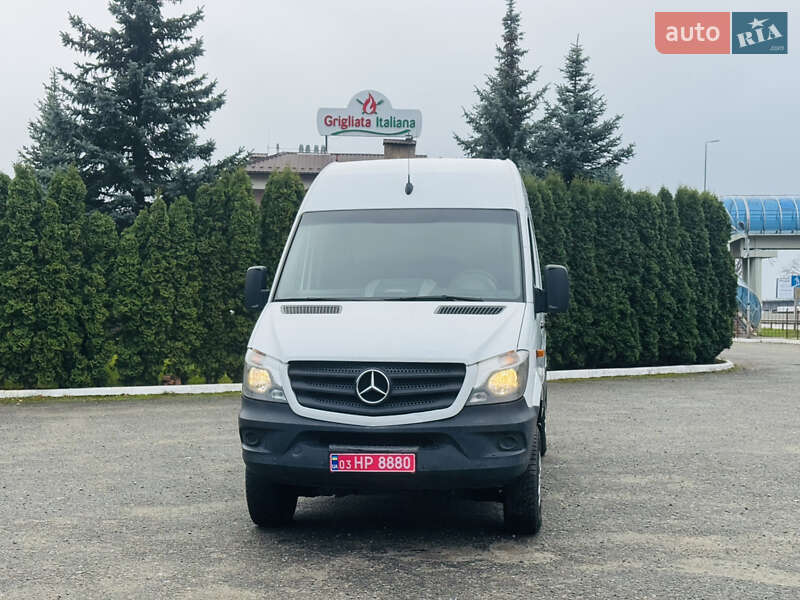 Вантажний фургон Mercedes-Benz Sprinter 2017 в Києві