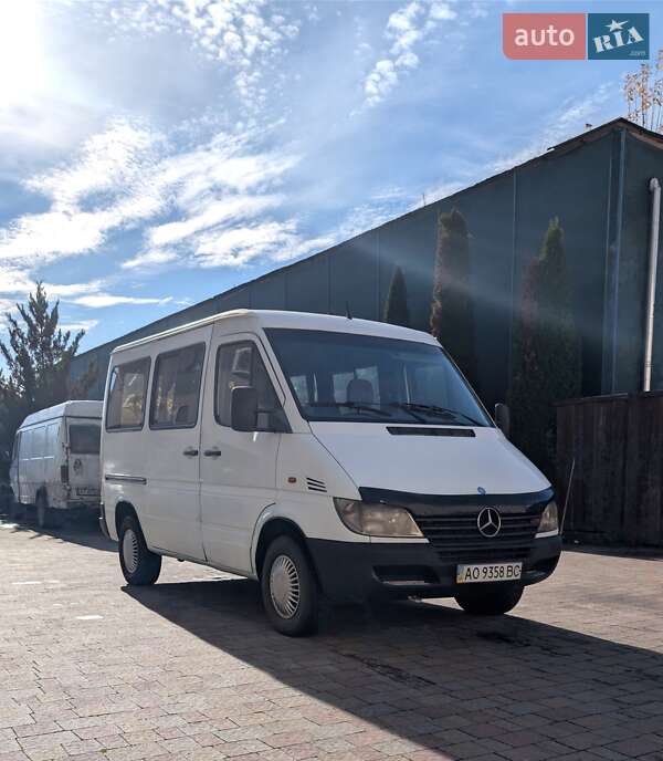 Микроавтобус Mercedes-Benz Sprinter 2002 в Мукачево фото 2 Микроавтобус Mercedes-Benz Sprinter 2002 в Мукачево