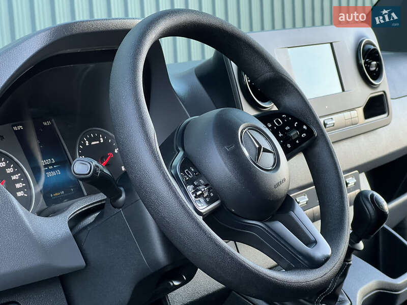 Грузовой фургон Mercedes-Benz Sprinter 2020 в Дубно