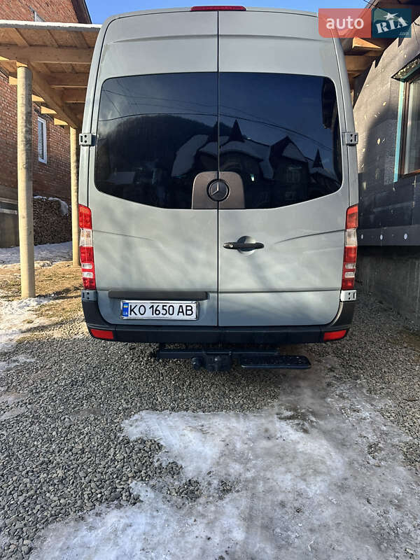 Мікроавтобус Mercedes-Benz Sprinter 2010 в Ужгороді фото 5 Мікроавтобус Mercedes-Benz Sprinter 2010 в Ужгороді