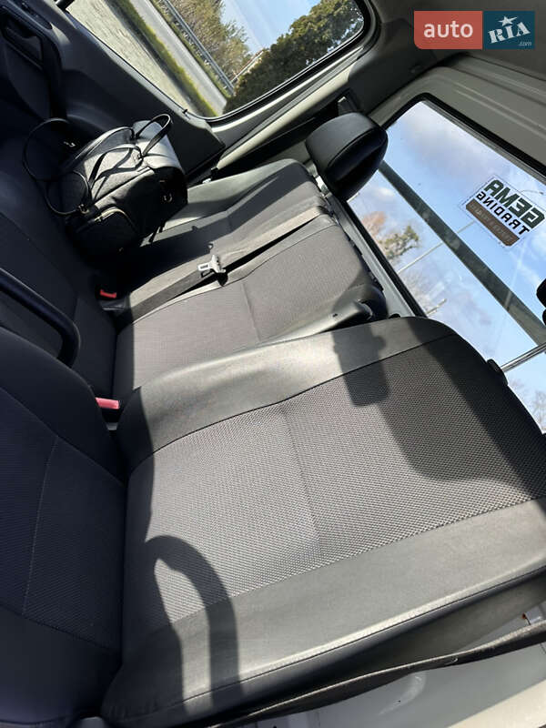 Платформа Mercedes-Benz Sprinter 2019 в Дубні