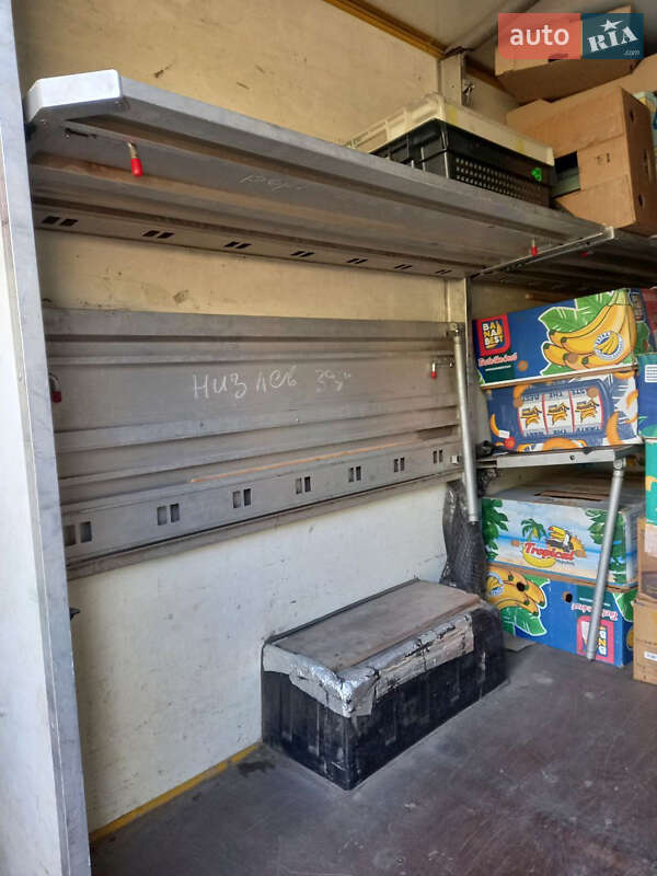 Вантажний фургон Mercedes-Benz Sprinter 2002 в Дніпрі фото 7 Вантажний фургон Mercedes-Benz Sprinter 2002 в Дніпрі