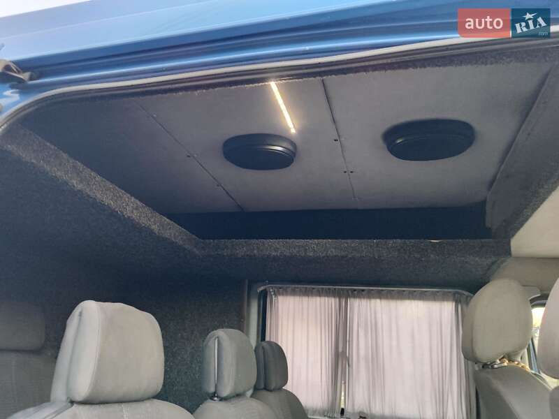 Микроавтобус Mercedes-Benz Sprinter 2003 в Шептицькому