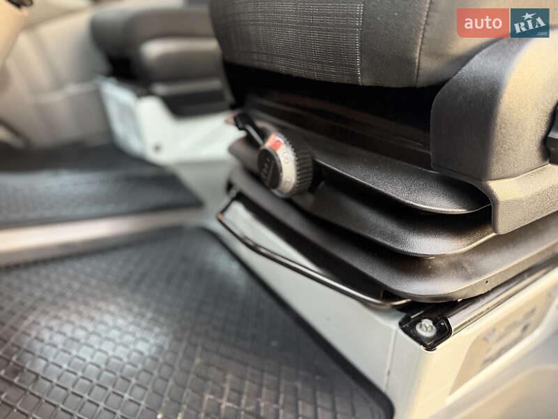 Мінівен Mercedes-Benz Sprinter 2016 в Рівному