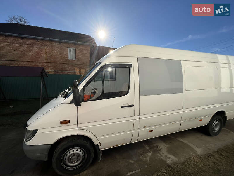 Грузовой фургон Mercedes-Benz Sprinter 2006 в Тлумаче фото 4 Грузовой фургон Mercedes-Benz Sprinter 2006 в Тлумаче