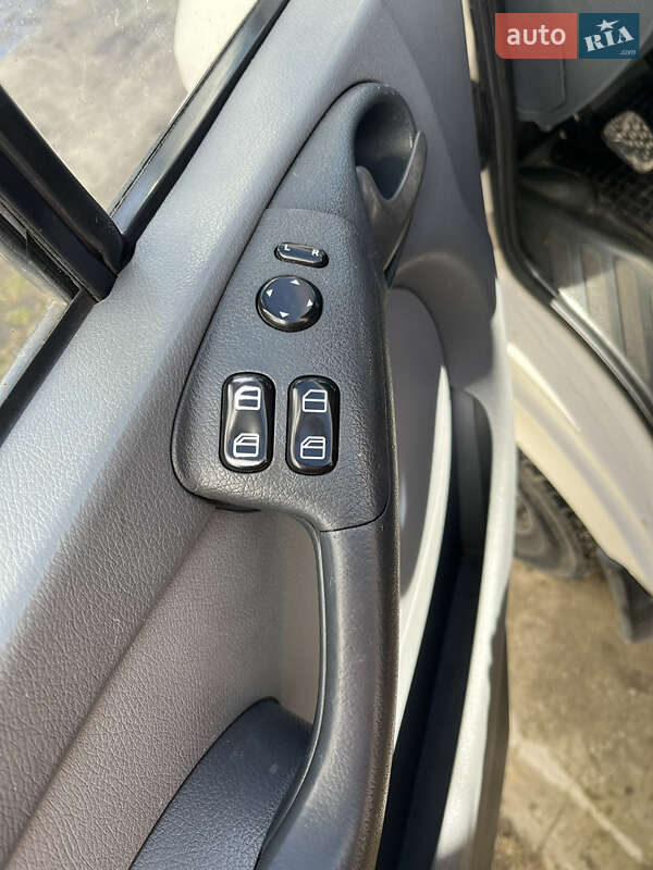 Грузовой фургон Mercedes-Benz Sprinter 2006 в Тлумаче фото 27 Грузовой фургон Mercedes-Benz Sprinter 2006 в Тлумаче