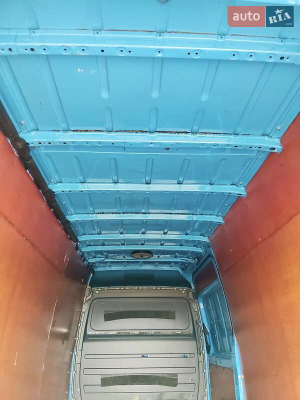 Вантажний фургон Mercedes-Benz Sprinter 2011 в Рівному