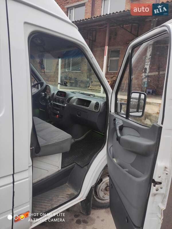 Грузовой фургон Mercedes-Benz Sprinter 2002 в Голованевске