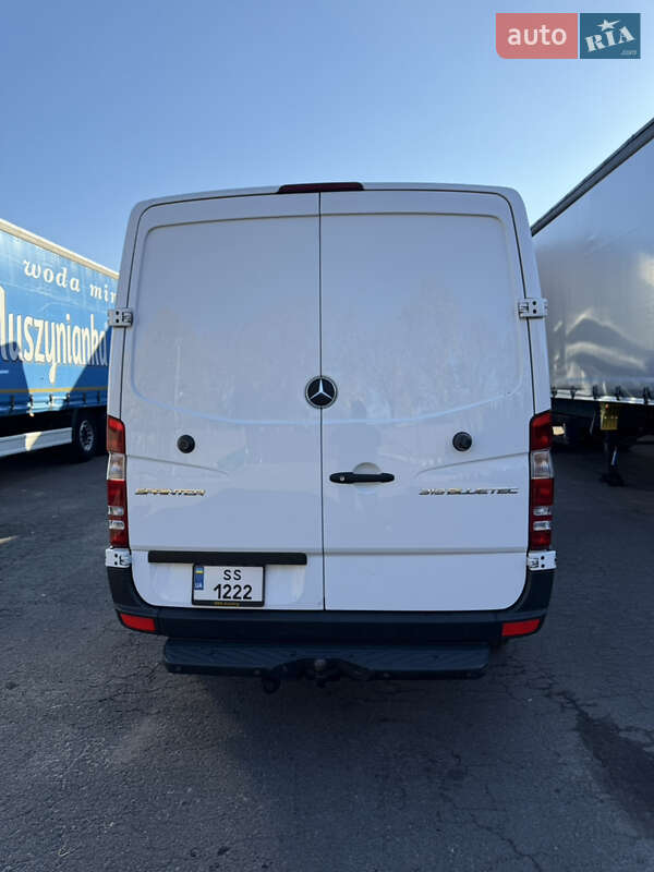 Вантажний фургон Mercedes-Benz Sprinter 2014 в Рівному