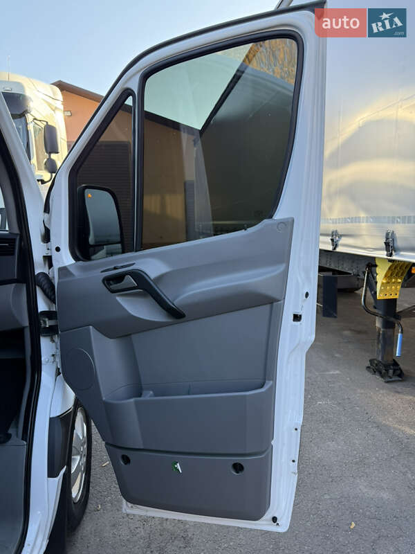 Вантажний фургон Mercedes-Benz Sprinter 2014 в Рівному