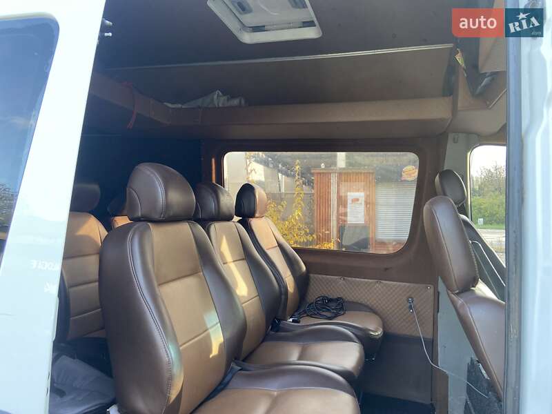 Мікровен Mercedes-Benz Sprinter 2011 в Хусті