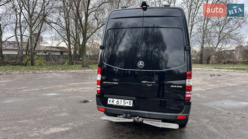 Грузовой фургон Mercedes-Benz Sprinter 2014 в Борисполе