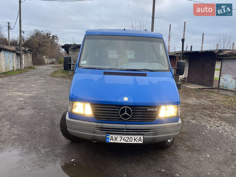 Минивэн Mercedes-Benz Sprinter 1995 в Харькове