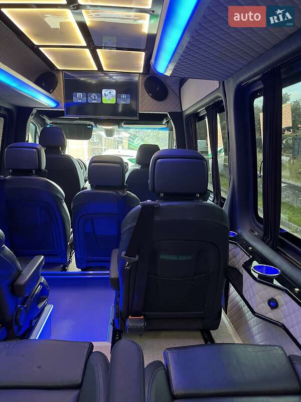 Мікроавтобус Mercedes-Benz Sprinter 2019 в Житомирі фото 4 Мікроавтобус Mercedes-Benz Sprinter 2019 в Житомирі