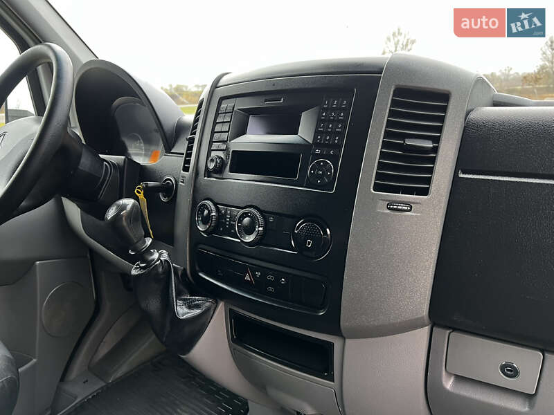 Грузовой фургон Mercedes-Benz Sprinter 2015 в Ковеле фото 25 Грузовой фургон Mercedes-Benz Sprinter 2015 в Ковеле