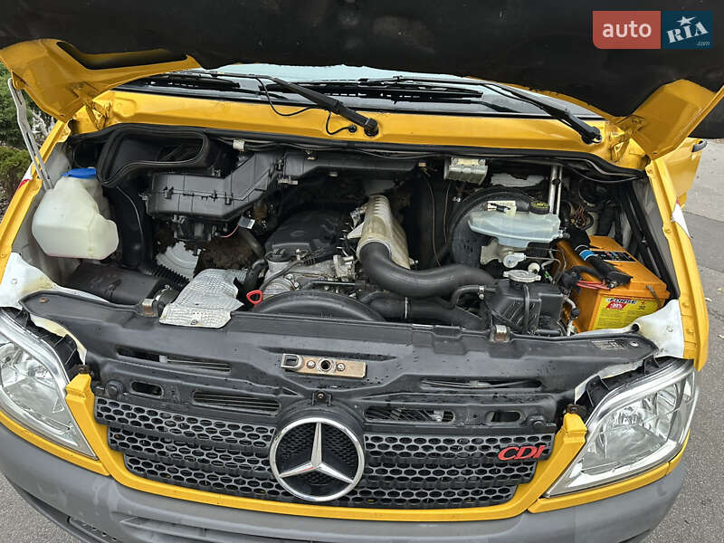 Вантажний фургон Mercedes-Benz Sprinter 2006 в Дніпрі фото 43 Вантажний фургон Mercedes-Benz Sprinter 2006 в Дніпрі