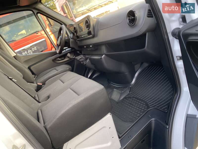 Грузовой фургон Mercedes-Benz Sprinter 2019 в Хусте