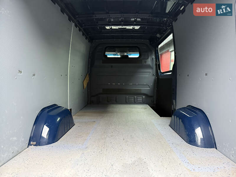 Вантажний фургон Mercedes-Benz Sprinter 2020 в Чернівцях фото 21 Вантажний фургон Mercedes-Benz Sprinter 2020 в Чернівцях