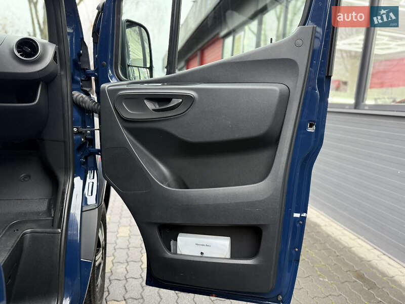 Вантажний фургон Mercedes-Benz Sprinter 2020 в Чернівцях фото 29 Вантажний фургон Mercedes-Benz Sprinter 2020 в Чернівцях