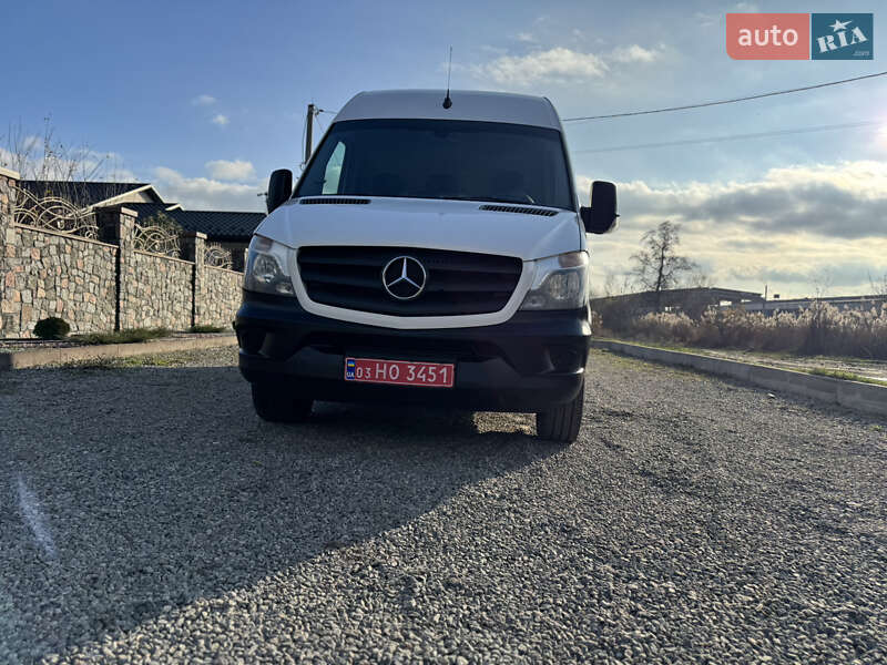 Вантажний фургон Mercedes-Benz Sprinter 2017 в Бердичеві фото 12 Вантажний фургон Mercedes-Benz Sprinter 2017 в Бердичеві