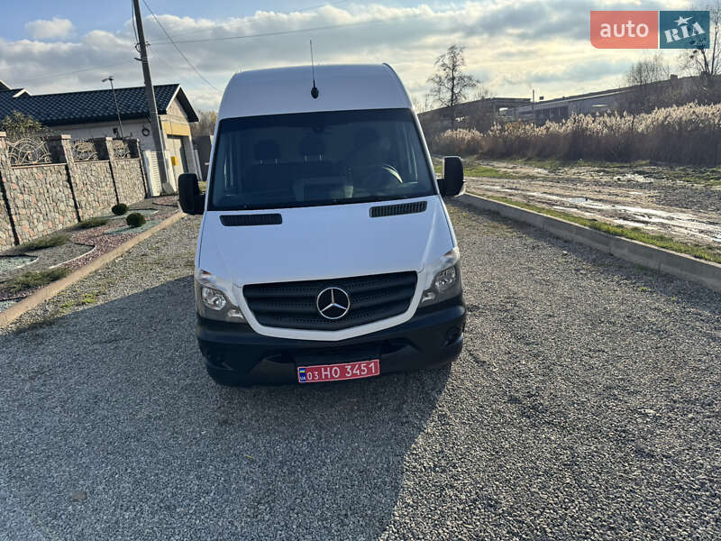 Вантажний фургон Mercedes-Benz Sprinter 2017 в Бердичеві фото 14 Вантажний фургон Mercedes-Benz Sprinter 2017 в Бердичеві