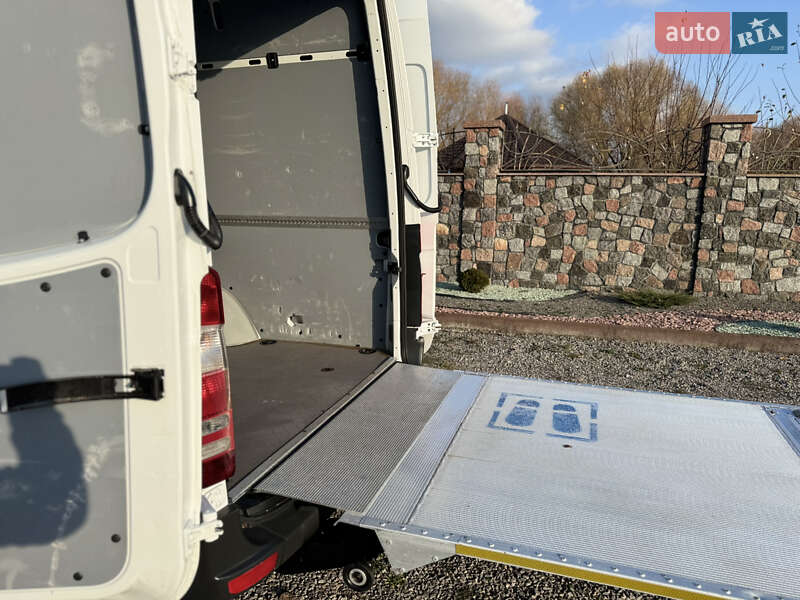 Вантажний фургон Mercedes-Benz Sprinter 2017 в Бердичеві фото 59 Вантажний фургон Mercedes-Benz Sprinter 2017 в Бердичеві