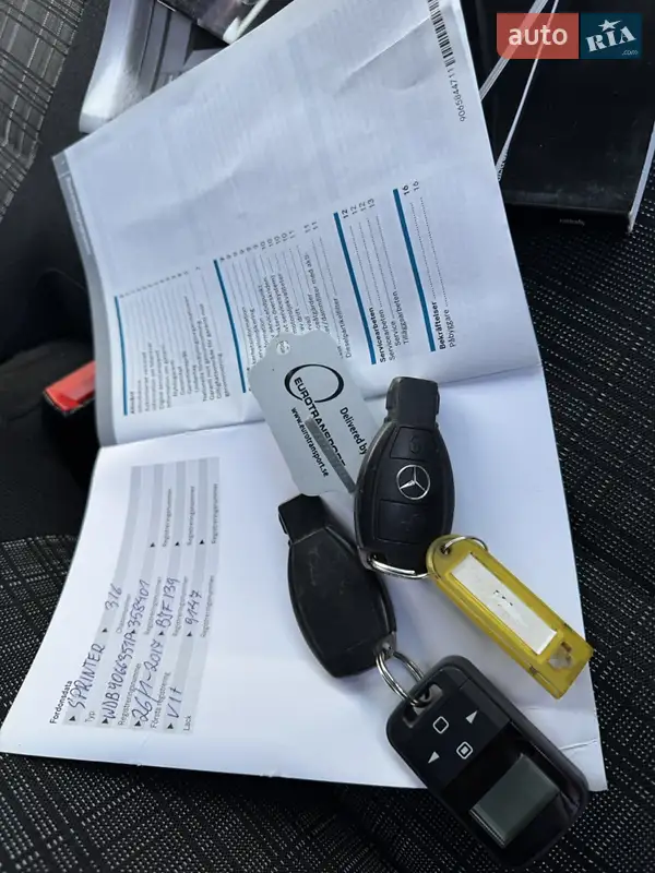 Вантажний фургон Mercedes-Benz Sprinter 2017 в Бердичеві документ 2 фото Вантажний фургон Mercedes-Benz Sprinter 2017 в Бердичеві документ