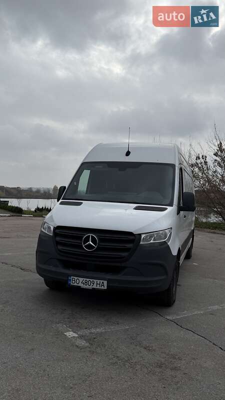 Грузовой фургон Mercedes-Benz Sprinter 2021 в Ровно фото 16 Грузовой фургон Mercedes-Benz Sprinter 2021 в Ровно