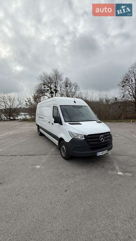 Грузовой фургон Mercedes-Benz Sprinter 2021 в Ровно фото Грузовой фургон Mercedes-Benz Sprinter 2021 в Ровно