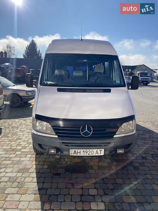 Микроавтобус Mercedes-Benz Sprinter 2001 в Хмельницком фото 8 Микроавтобус Mercedes-Benz Sprinter 2001 в Хмельницком