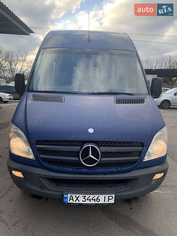 Mercedes-Benz Sprinter 2010 Mercedes-Benz Sprinter 2010