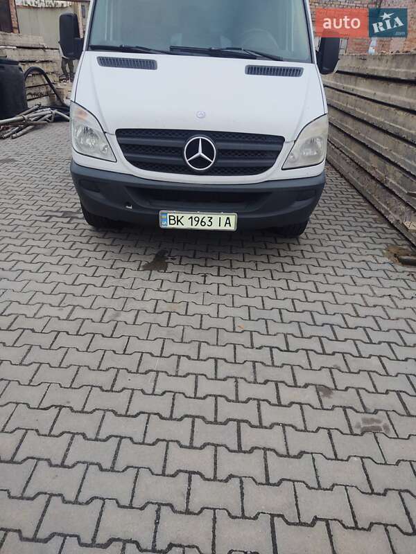 Рефрижератор Mercedes-Benz Sprinter 2010 в Гоще фото Рефрижератор Mercedes-Benz Sprinter 2010 в Гоще