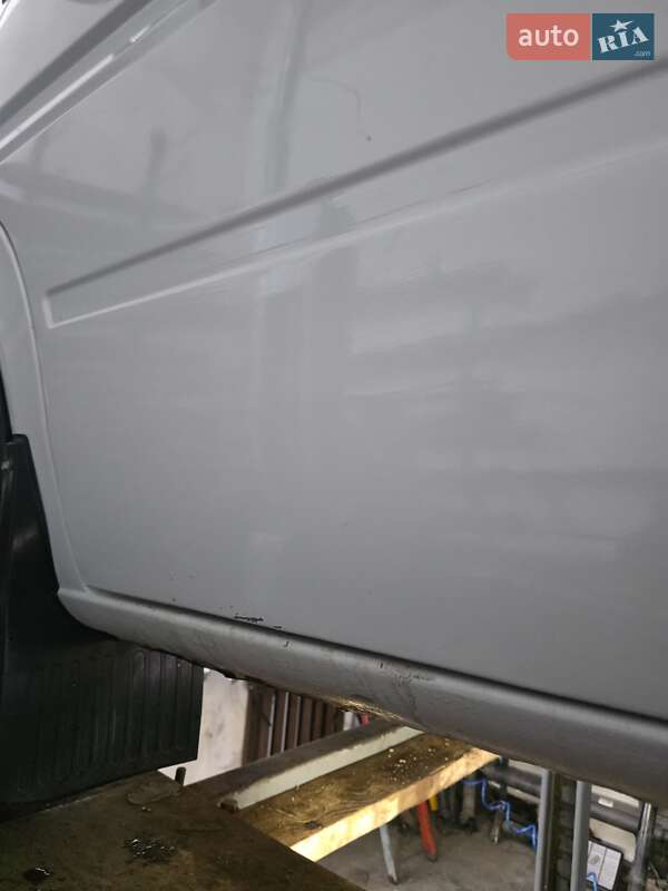 Вантажний фургон Mercedes-Benz Sprinter 2006 в Виноградові фото 4 Вантажний фургон Mercedes-Benz Sprinter 2006 в Виноградові