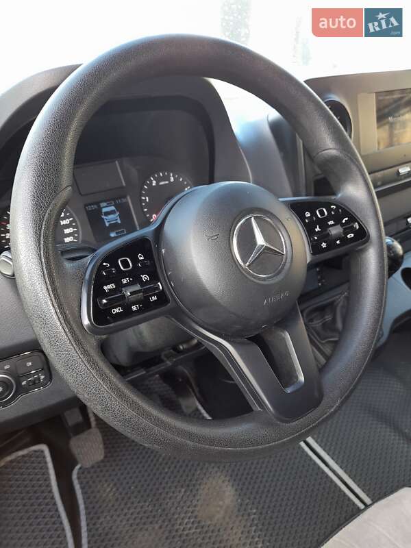 Микроавтобус Mercedes-Benz Sprinter 2019 в Калуше фото 2 Микроавтобус Mercedes-Benz Sprinter 2019 в Калуше