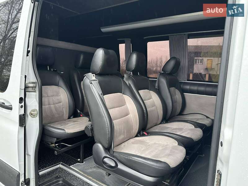 Микроавтобус Mercedes-Benz Sprinter 2019 в Калуше фото 14 Микроавтобус Mercedes-Benz Sprinter 2019 в Калуше