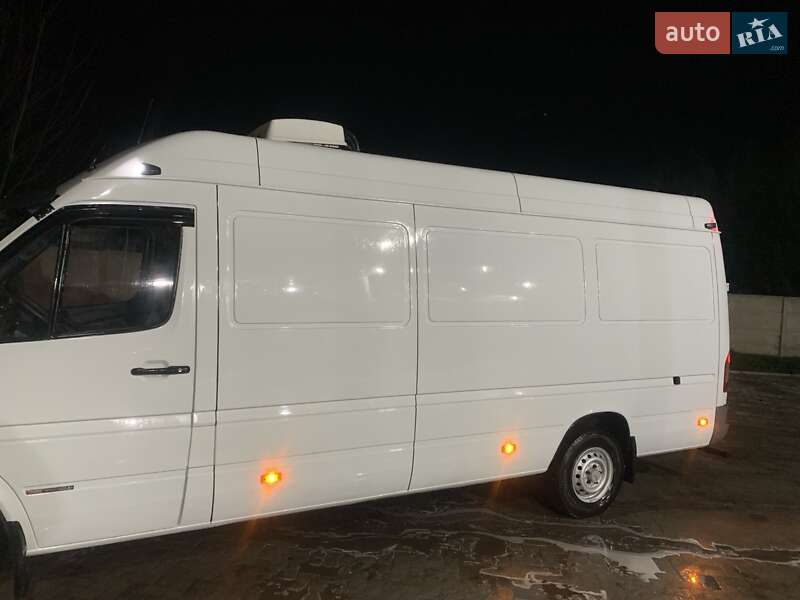 Грузопассажирский фургон Mercedes-Benz Sprinter 2005 в Луцке фото 3 Грузопассажирский фургон Mercedes-Benz Sprinter 2005 в Луцке