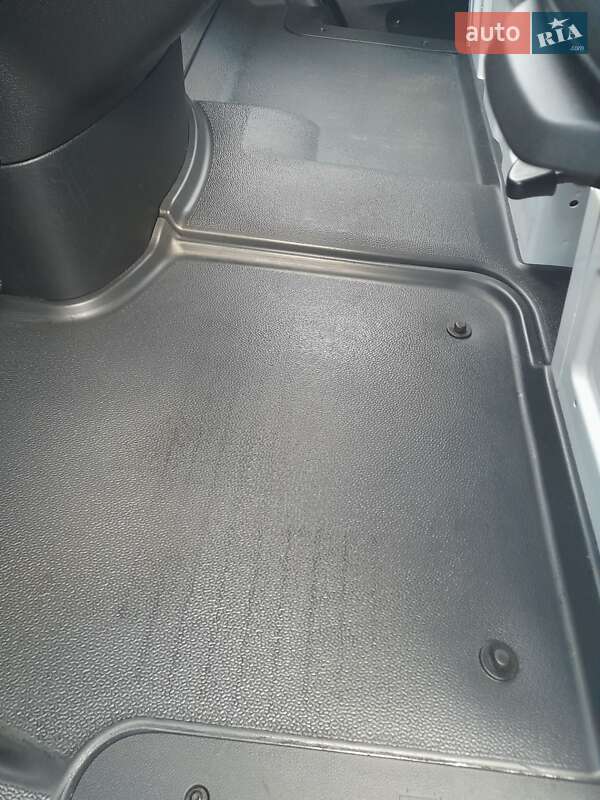 Вантажний фургон Mercedes-Benz Sprinter 2020 в Запоріжжі фото 16 Вантажний фургон Mercedes-Benz Sprinter 2020 в Запоріжжі