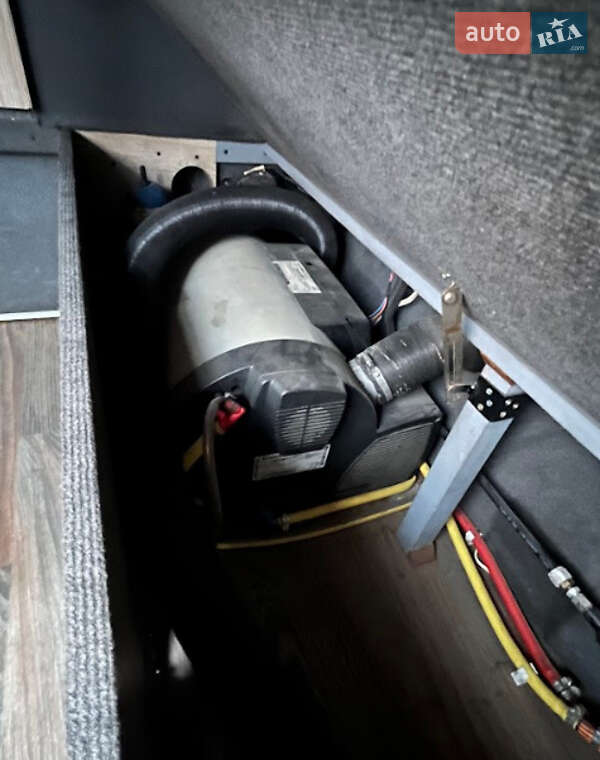 Грузопассажирский фургон Mercedes-Benz Sprinter 2007 в Одессе фото 15 Грузопассажирский фургон Mercedes-Benz Sprinter 2007 в Одессе