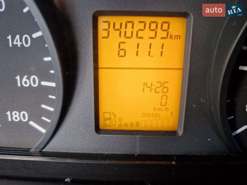 Вантажний фургон Mercedes-Benz Sprinter 2015 в Тернополі фото 29 Вантажний фургон Mercedes-Benz Sprinter 2015 в Тернополі