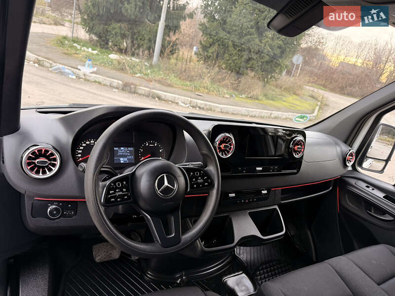 Грузовой фургон Mercedes-Benz Sprinter 2020 в Бердичеве фото 15 Грузовой фургон Mercedes-Benz Sprinter 2020 в Бердичеве